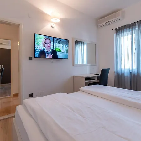 Amigos Pensjonat Podstrana