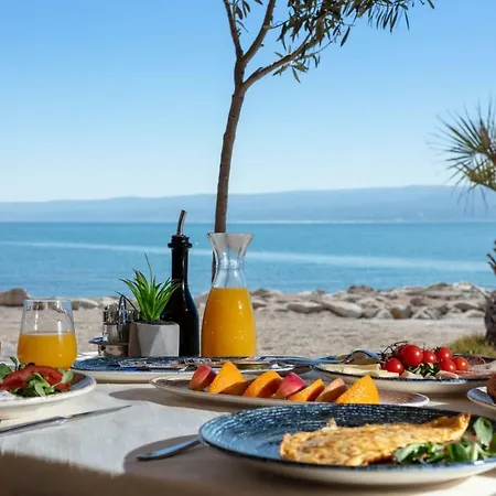 Amigos Guest house Podstrana